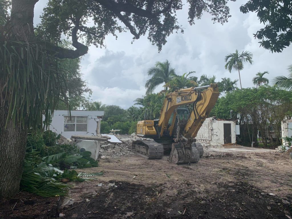 Hercules Miami Demolition in 8931 Southwest 200th Street, Cutler Bay, FL, USA